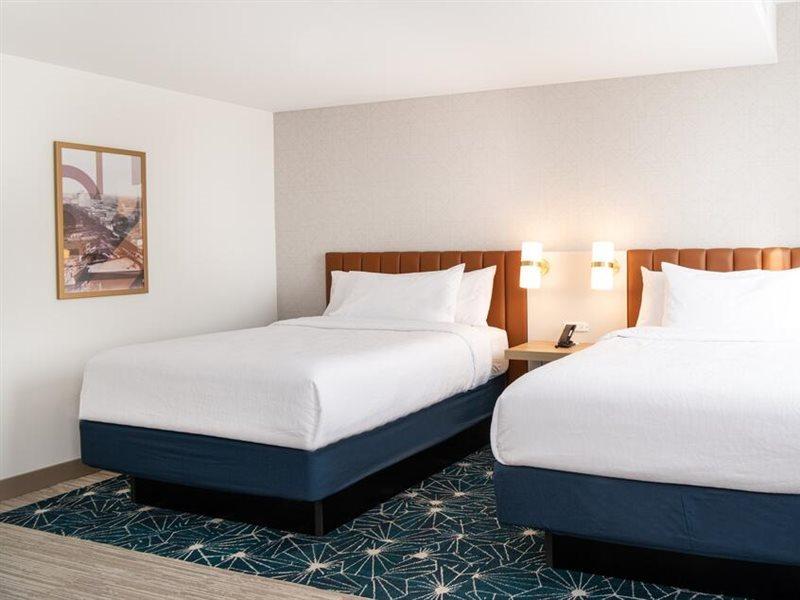 Hilton Garden Inn Flint Downtown Zewnętrze zdjęcie