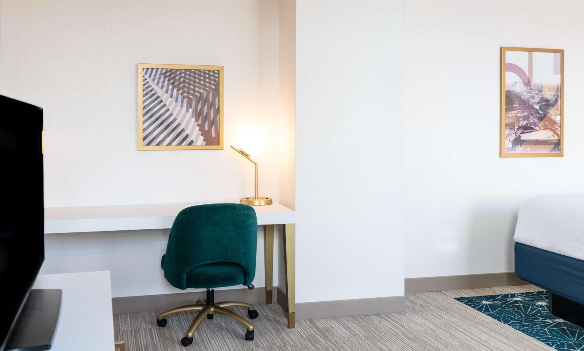 Hilton Garden Inn Flint Downtown Zewnętrze zdjęcie