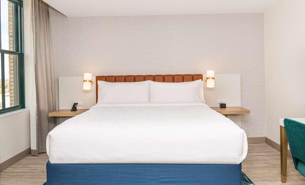 Hilton Garden Inn Flint Downtown Pokój zdjęcie